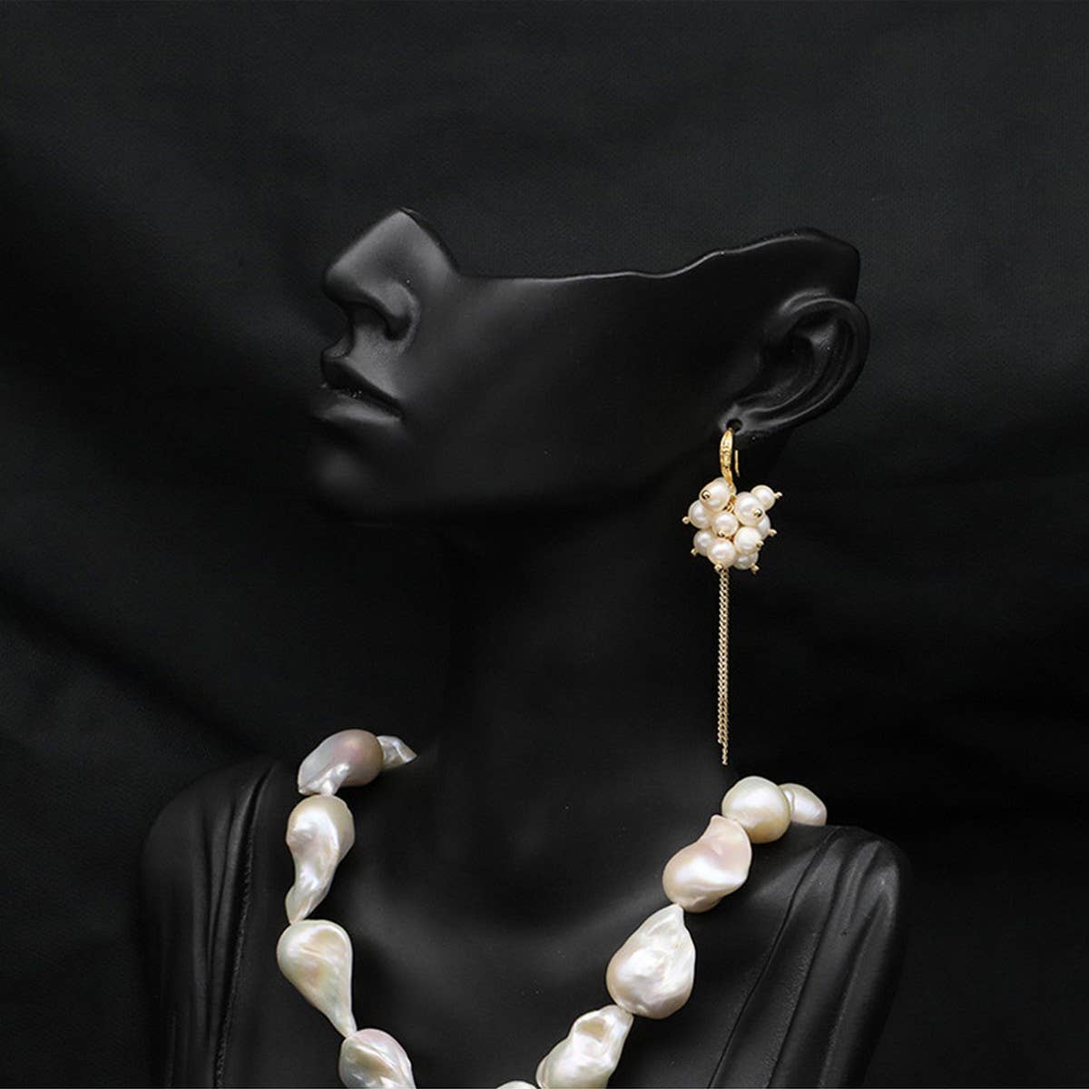 NEW HIGH-END RETRO TASSEL PEARL EARRINGS