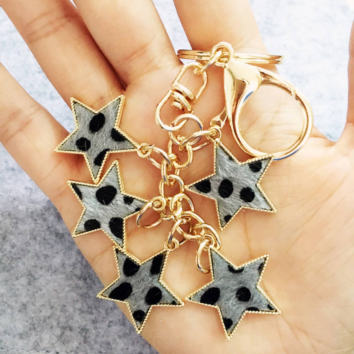 NEW LEOPARD PRINT FIVE-POINTED STAR KEYCHAIN
