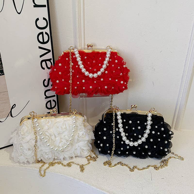 Small chanel-style pearl chain flower shell bag