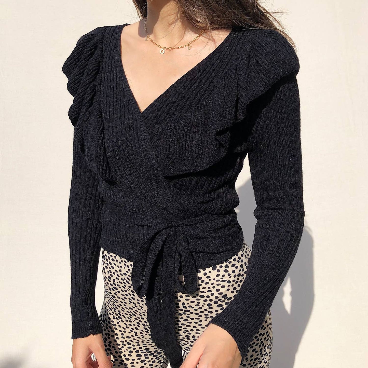 LACE-UP SLIM-FIT SOLID COLOR LONG-SLEEVED SWEATER