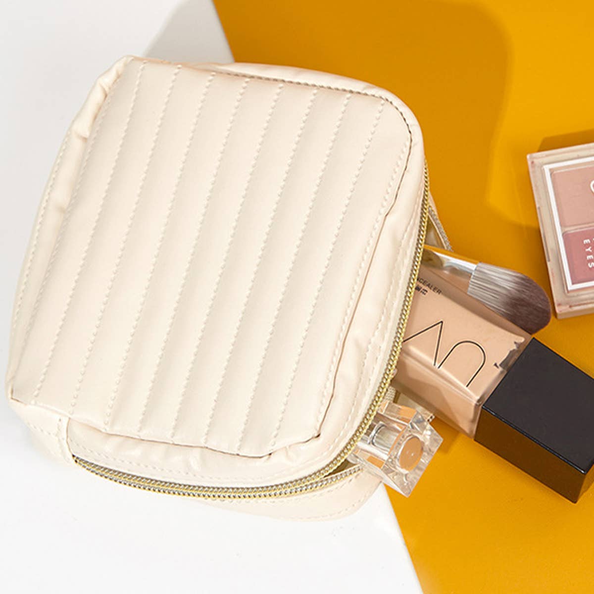 TRAVEL PORTABLE LARGE CAPACITY MAKEUP BAG_CWAB1445