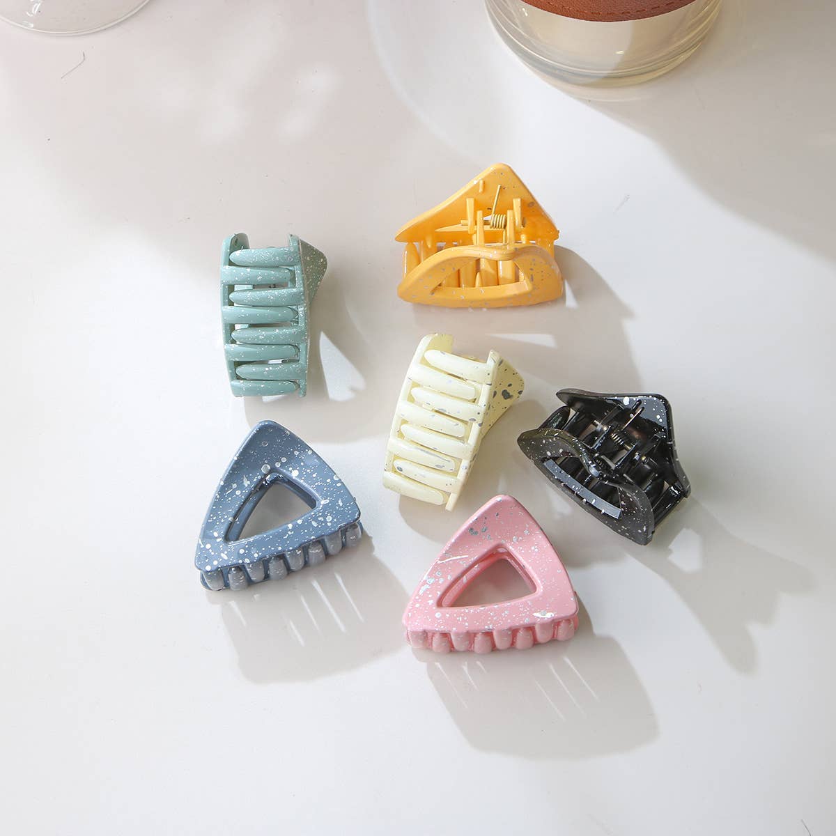 Simple ink-dripping high ponytail hair clip