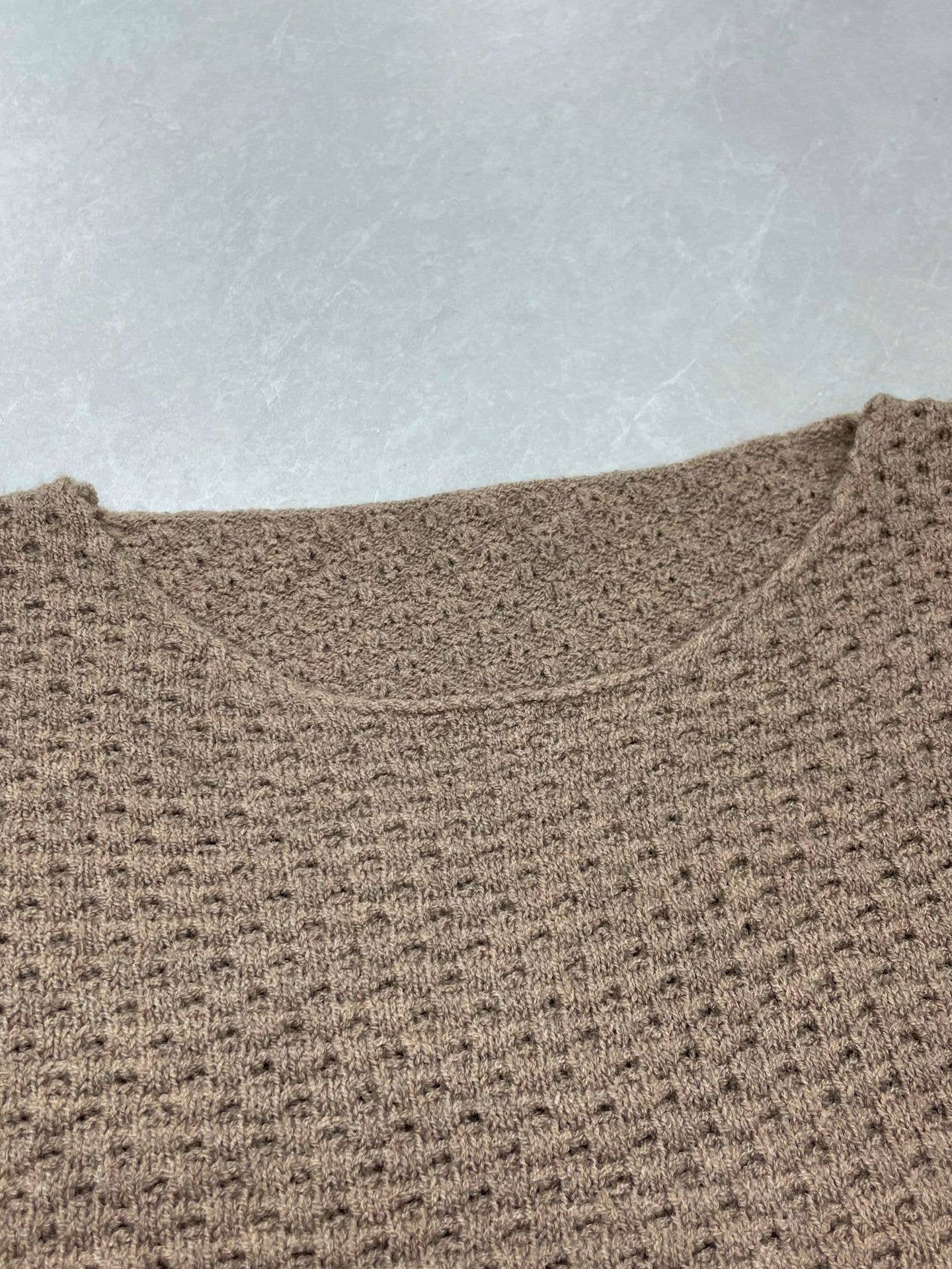 Lantern sleeve high-waisted knitted dress