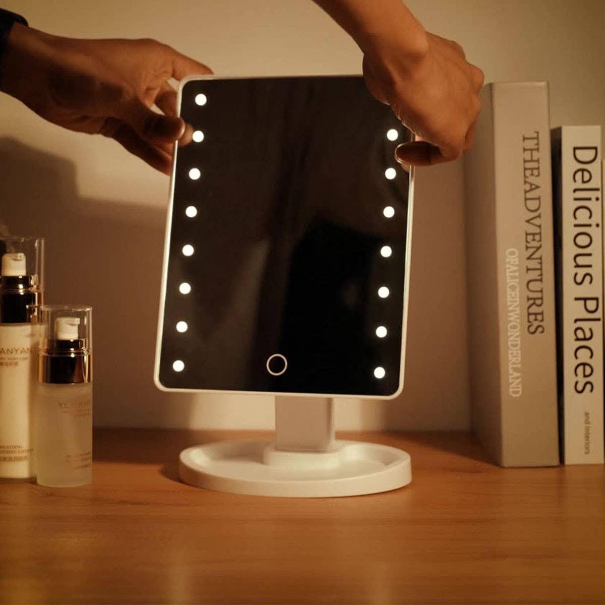 DESKTOP DRESSING MIRROR WITH LED 16 LIGHTS