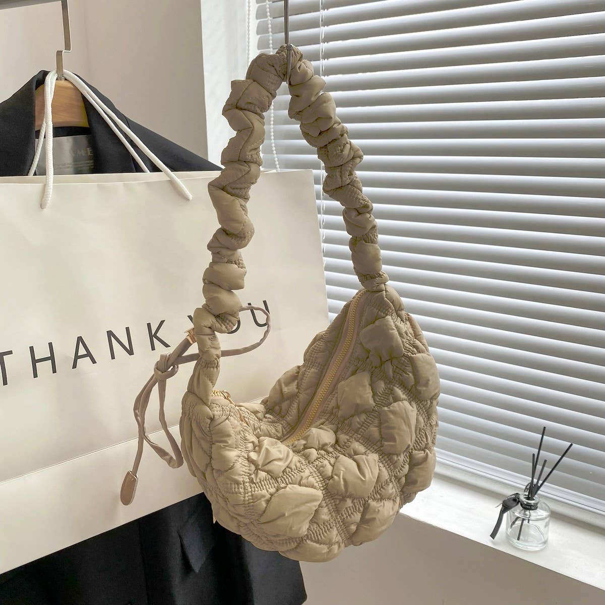 Dumpling Puff Cloud Bag Shoulder Crossbody_CUAB00459