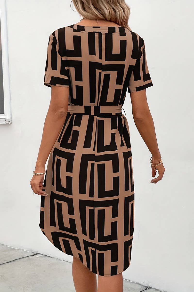 CWDSD7862_V-NECK TIE WAIST SHORT SLEEVE PLAID DRESS