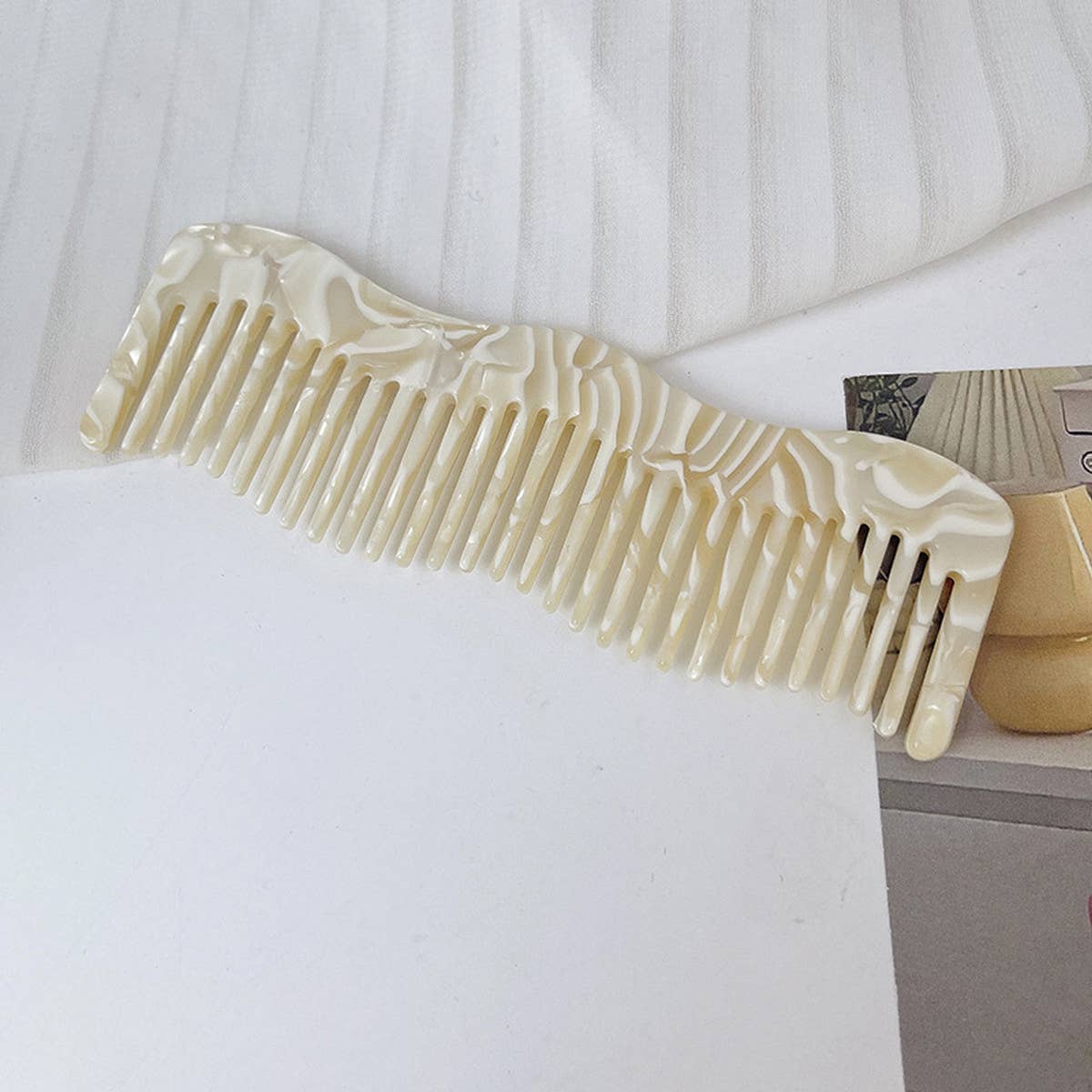 WOMEN PORTABLE WAVY COMB