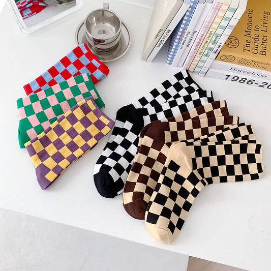 NEW ALL-PLAID MID-TUBE SOCKS FOR MEN AND WOMEN