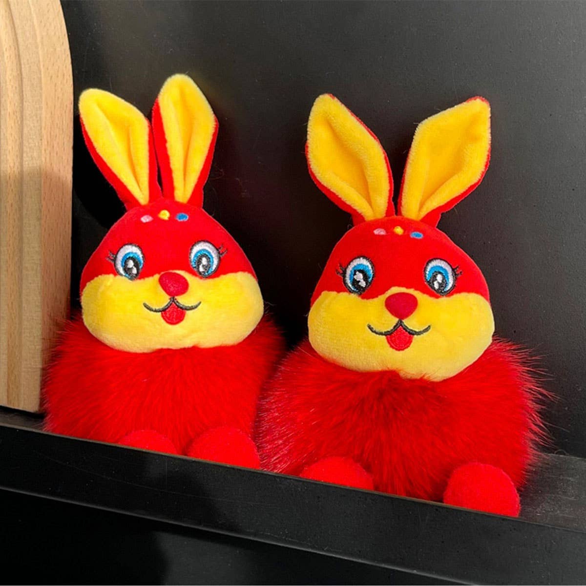 CUTE BUNNY CAR KEYCHAIN BAG PENDANT ACCESSORIES