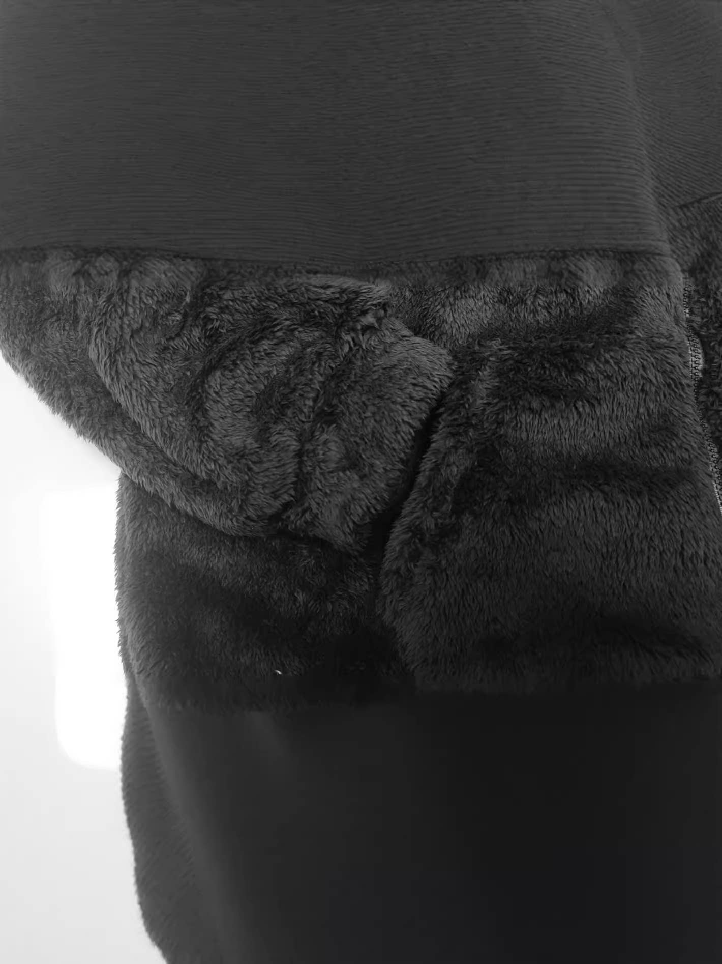 ALL-IN-ONE ZIP-UP COAT WITH SOLID COLORED POCKETS