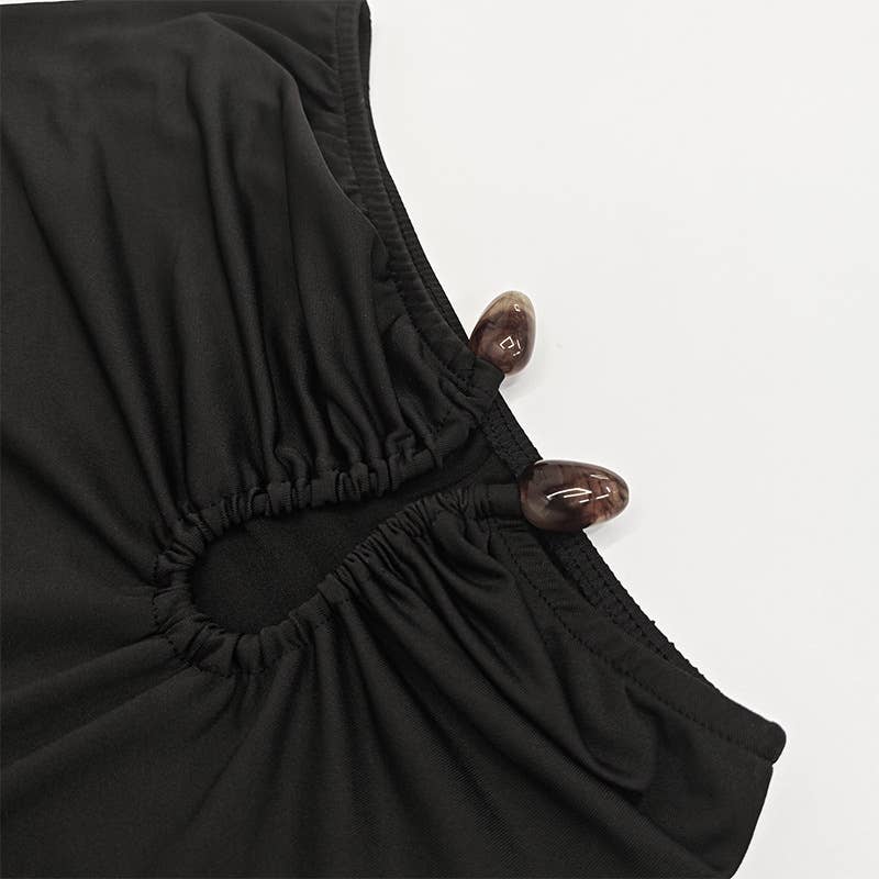 Sexy navel, figure-hugging and arm-wrapping set