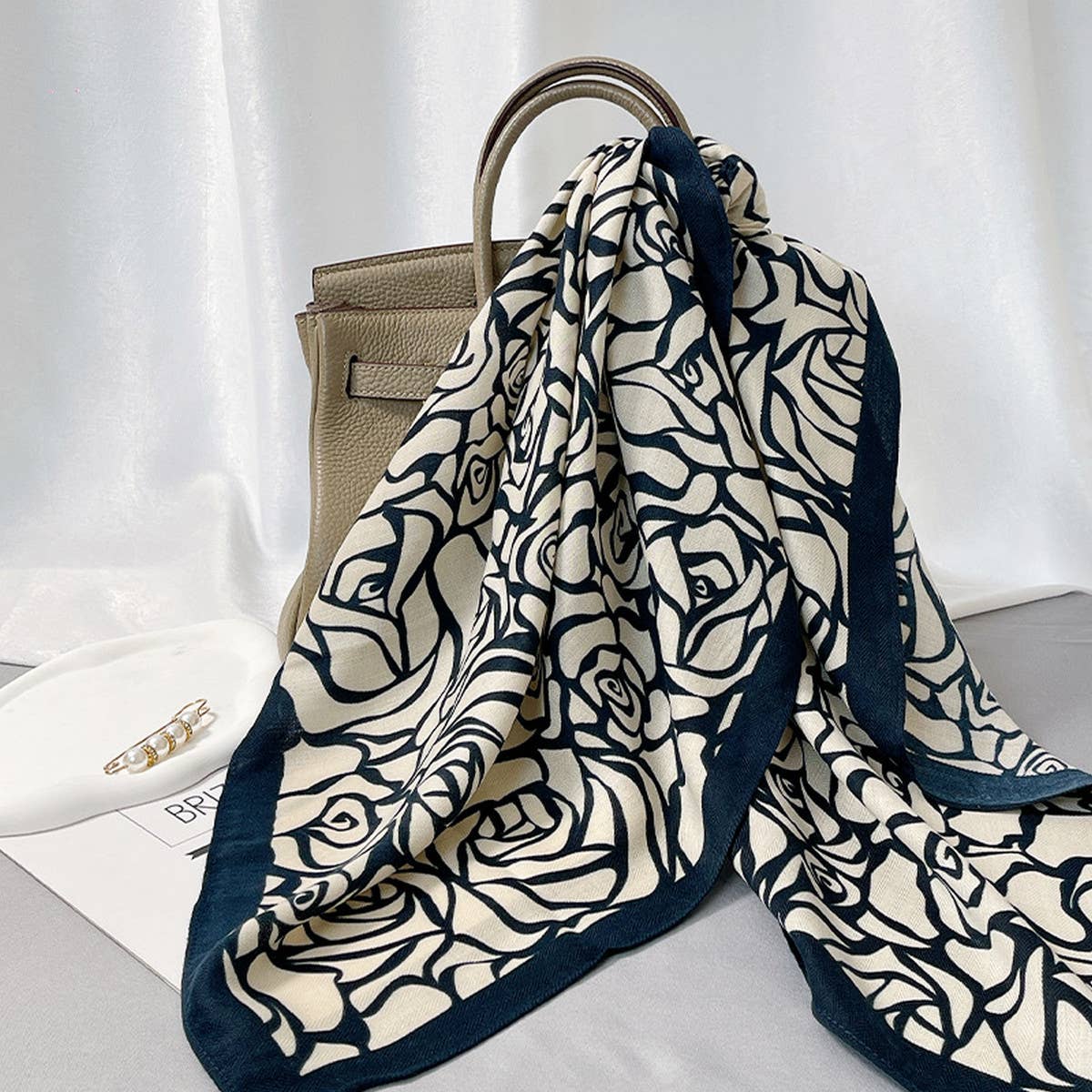 Velvet Rose Print Scarf - Elegant Fall/Winter Wrap