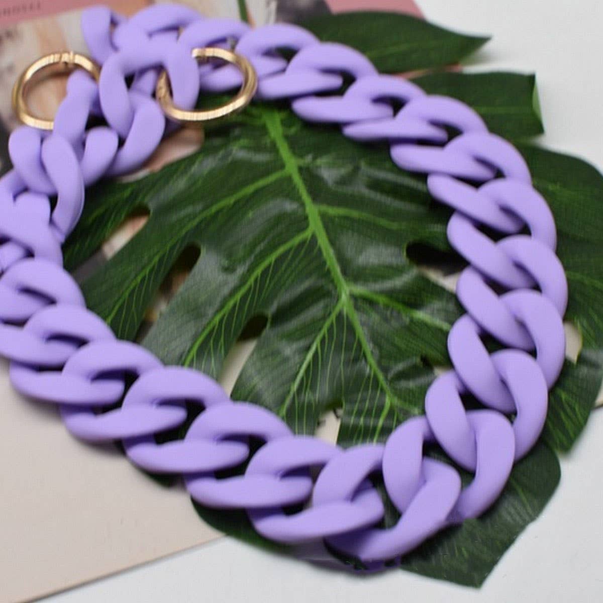 Matte Acrylic Resin Bag Chain -Textured Strap