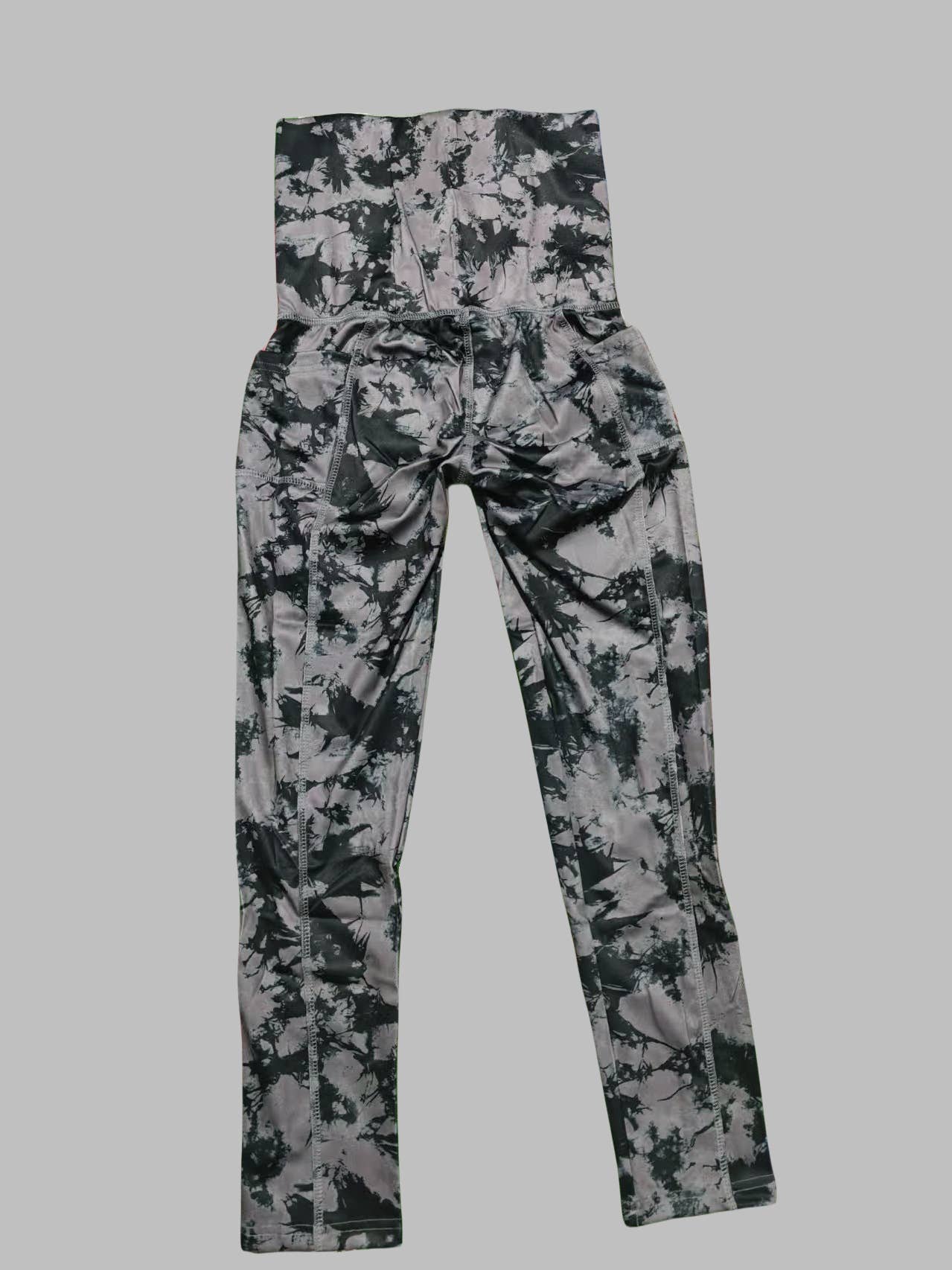 Three-breasted yoga pants and tight sports pants