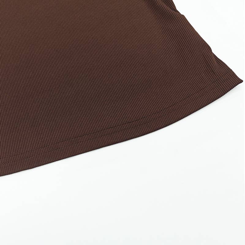 Semi-high-neck, cut-out, waist-cinching base top