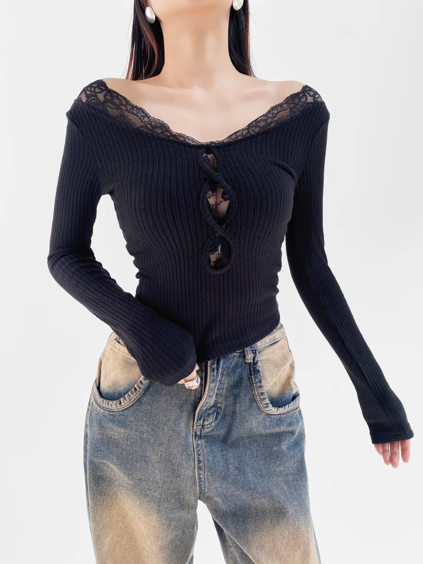 V-neck lace patchwork cutout long-sleeved Top