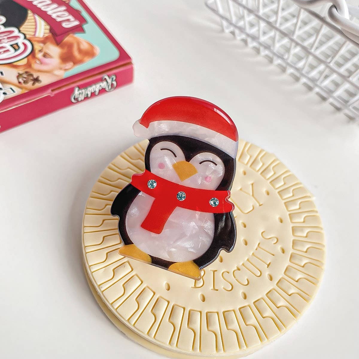 SANTA CLAUS CARTOON CUTE PENGUIN HAIRPIN_CWAHA1599