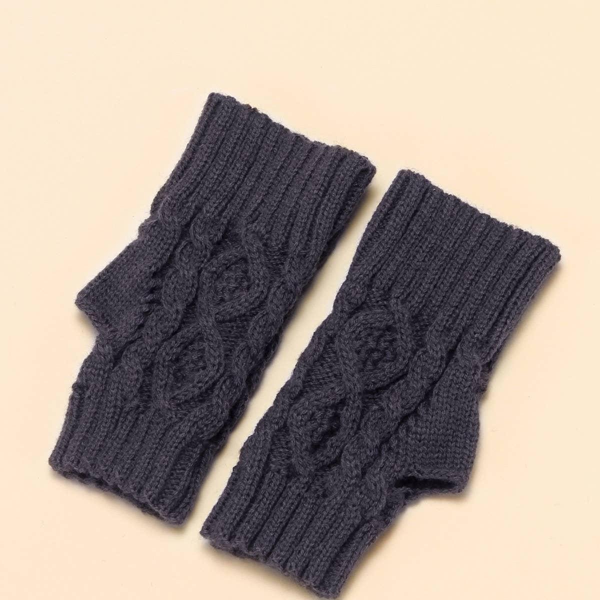 KNITTED DIAMOND-SHAPED FINGER HOLE GLOVES_CWAG0088
