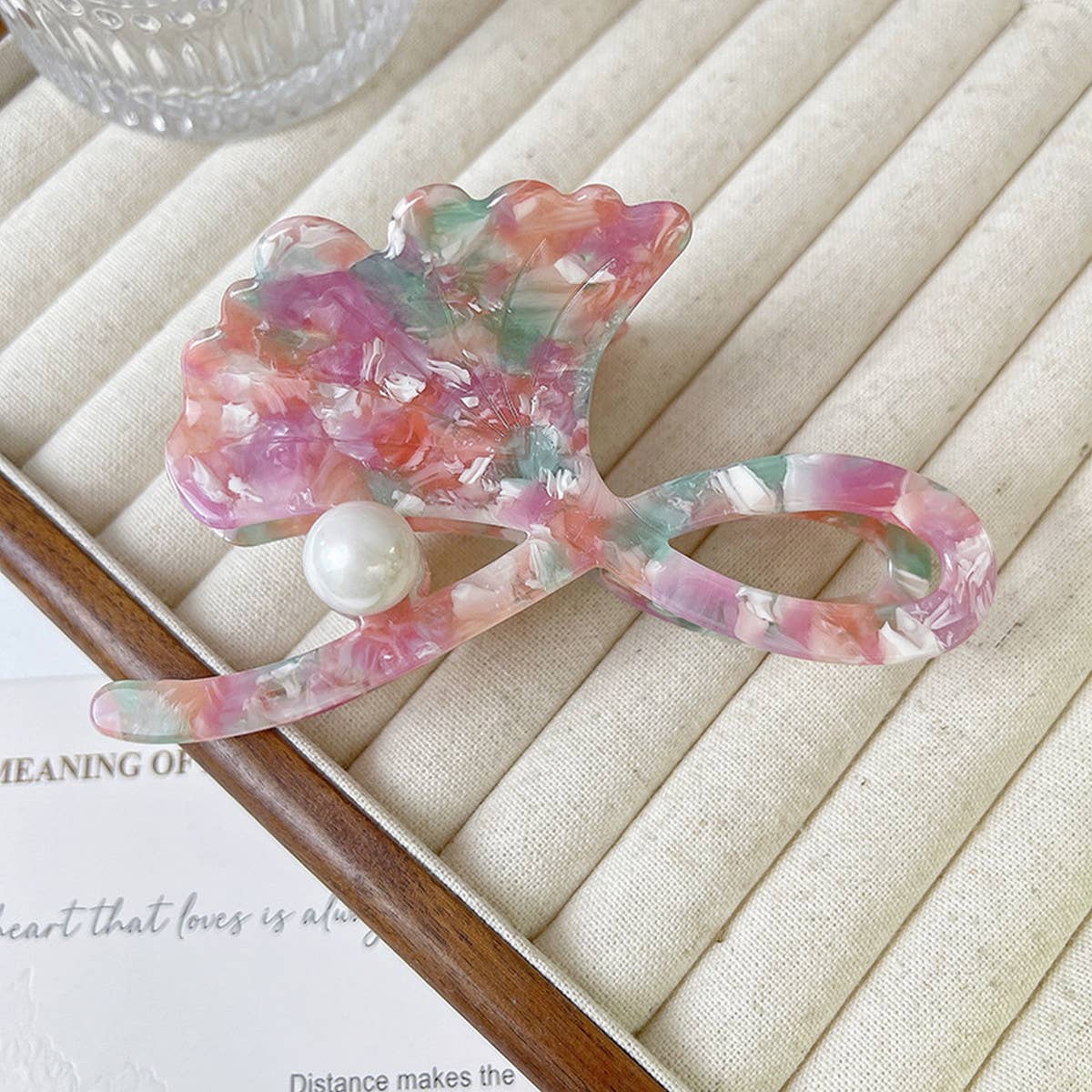 Ginkgo Leaf Pearl Hair Claw, Elegant French Clip_CWAHA1347