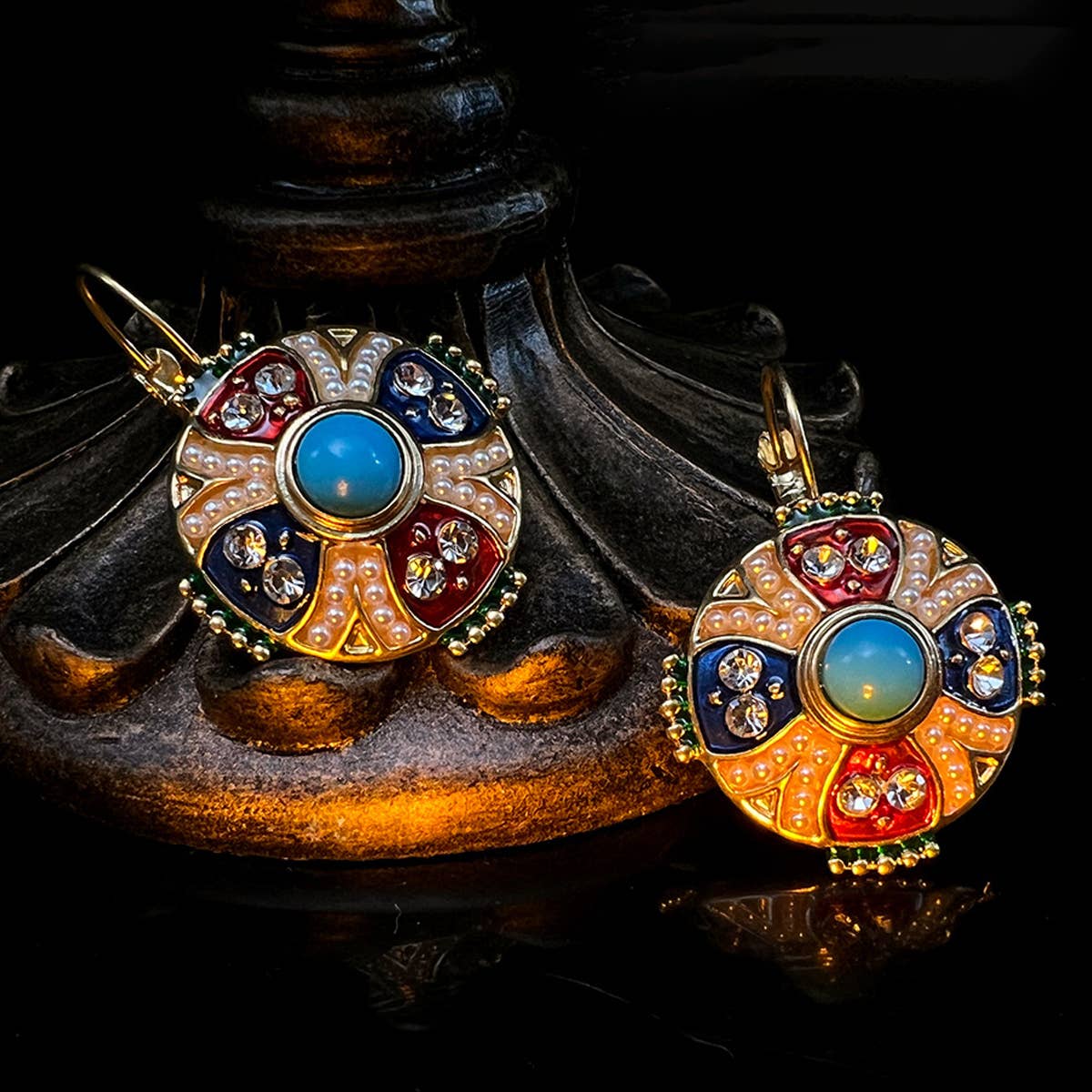 RETRO THREE-DIMENSIONAL DIAMOND EARRINGS