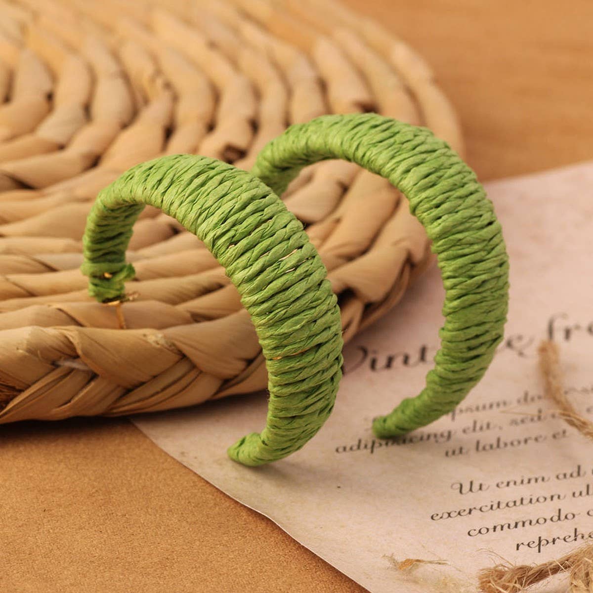 NEW VINTAGE SIMIAN GRASS VINE WOVEN EARRINGS_CWAJE4011