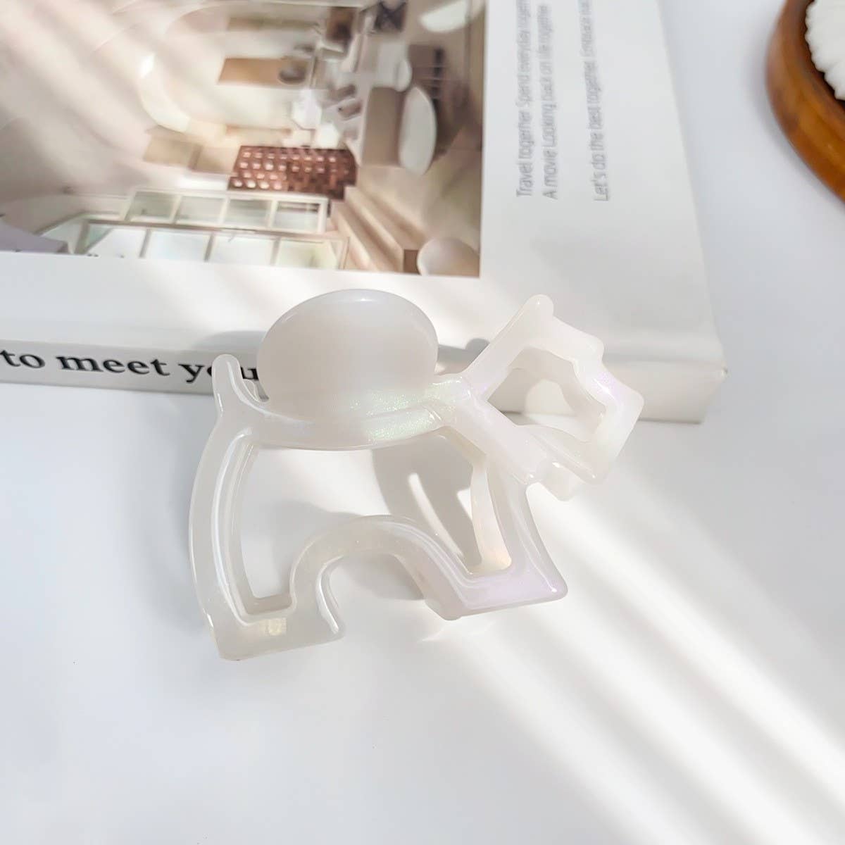 FUN AND CUTE DOG HOLLOW SIMPLE HAIRPIN_CWAHA1505