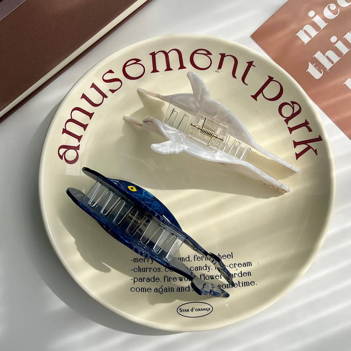 Ocean Blue Whale Acetate Claw Clip ??œChic Hair Clip_CWAHA5840