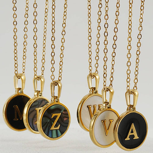 CIRCULAR SHELL ENGLISH LETTER PENDANT NECKLACE