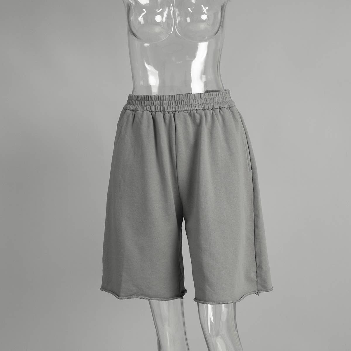 Loose and elastic waist five-inch sweatpants