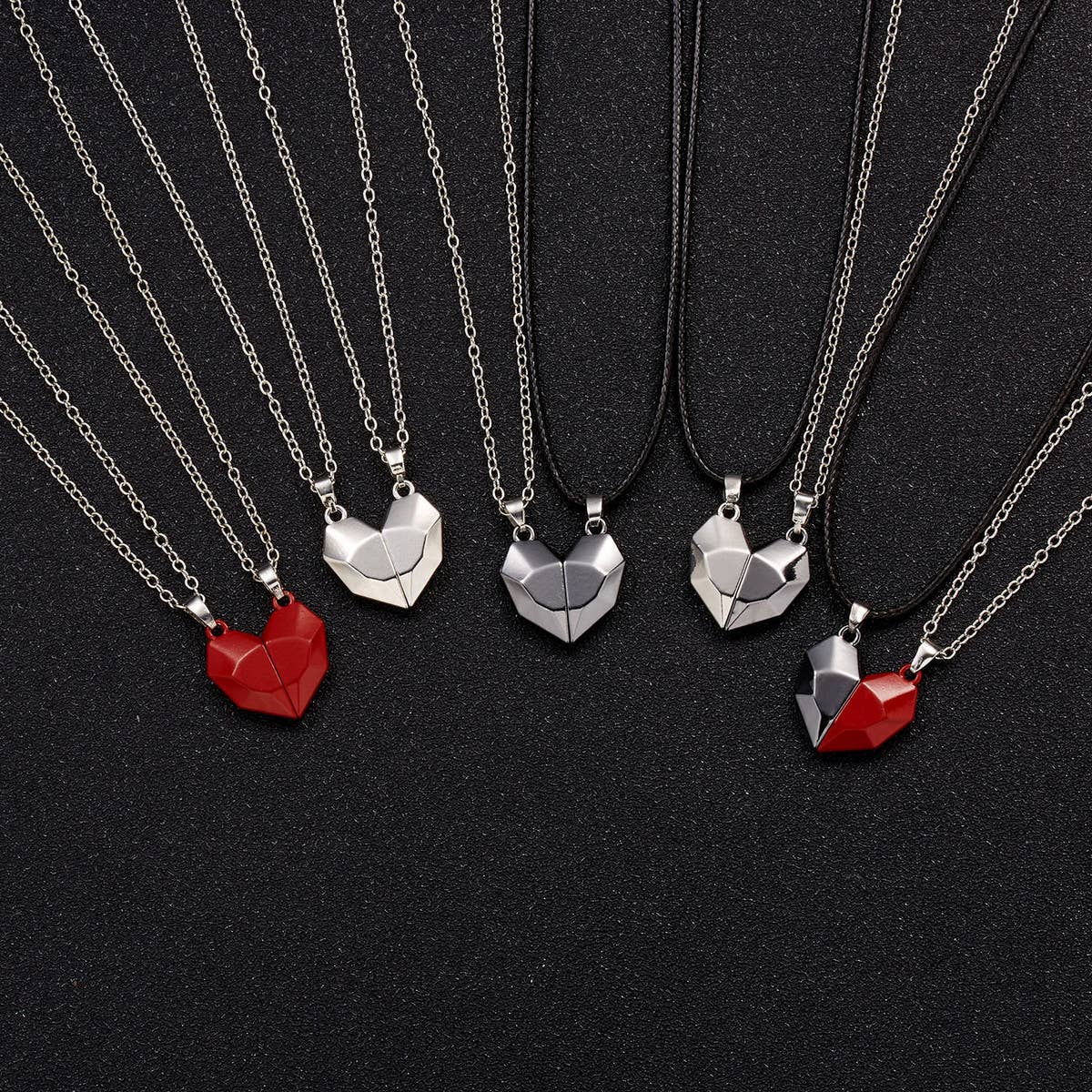 FASHIONABLE SPLICING MAGNETIC HEART NECKLACE