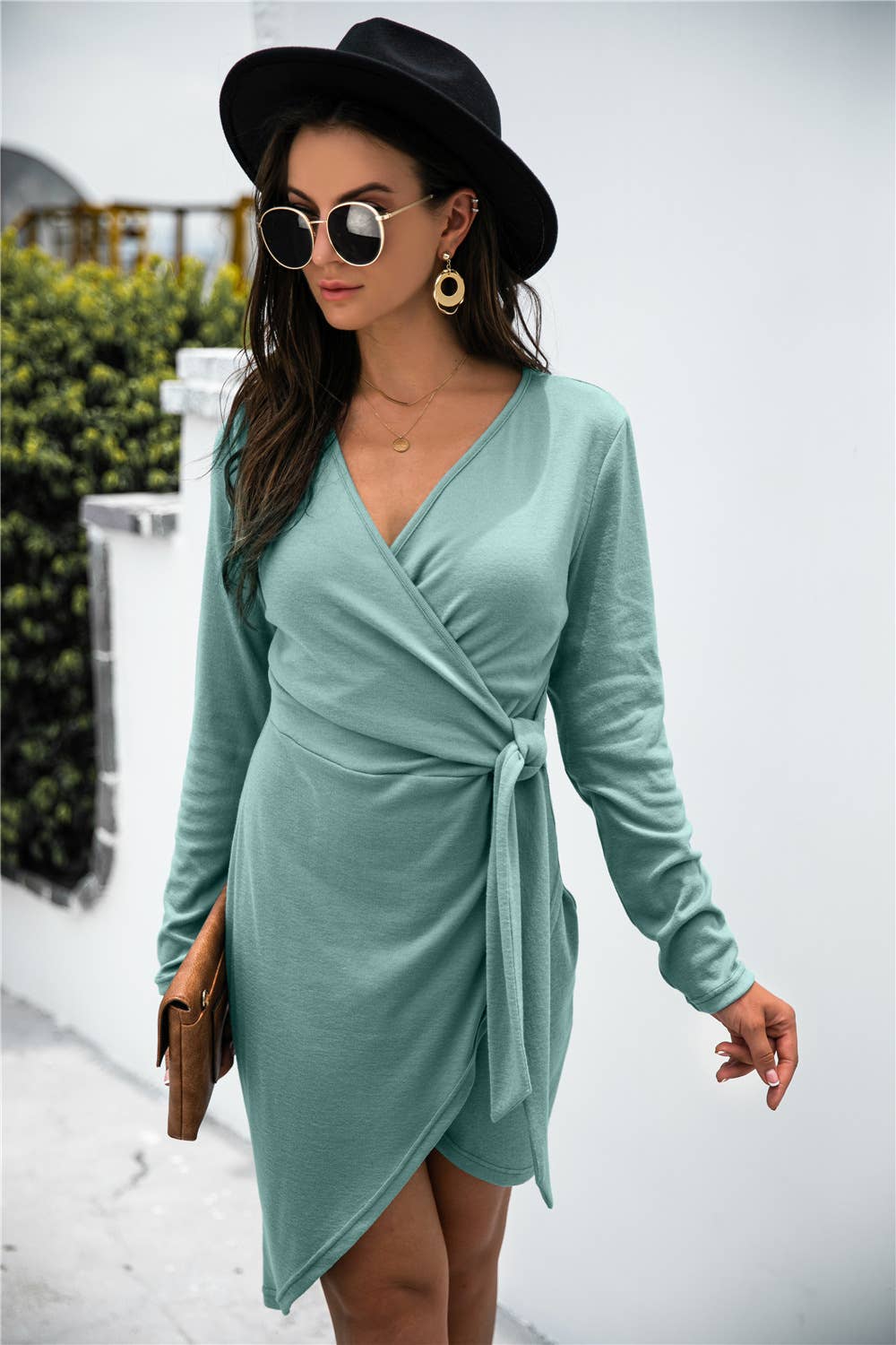 V-neck long-sleeved solid color irregular dress