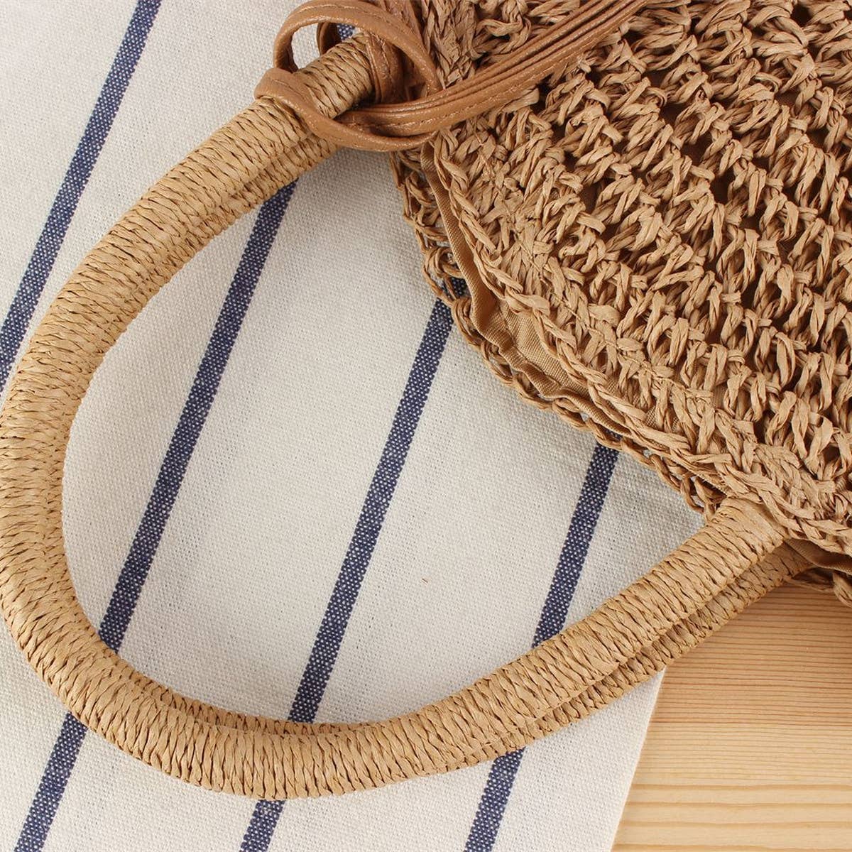 BALL CROSSBODY TASSEL BEACH WOVEN BAG_CWAB2119