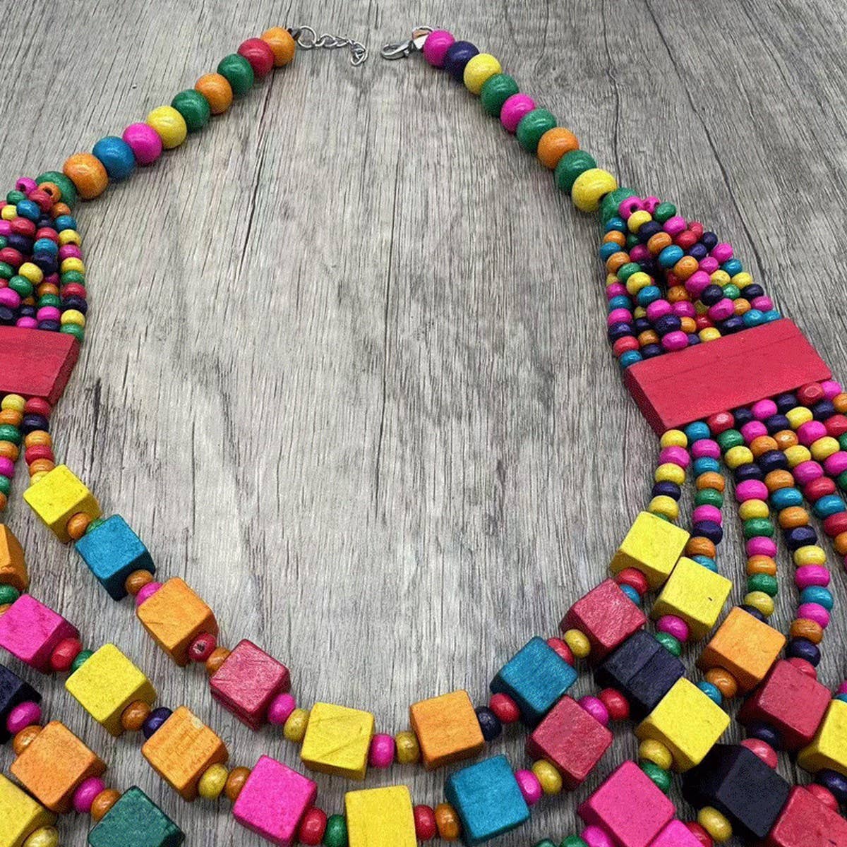COLORFUL SQUARE WOOD MULTI-LAYER NECKLACE