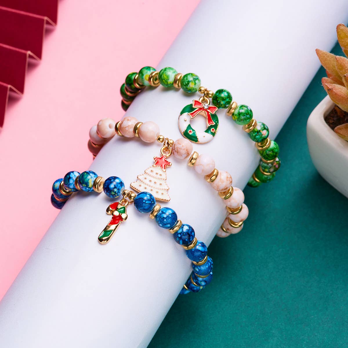 CHRISTMAS TREE SNOWMAN BEADED BRACELET