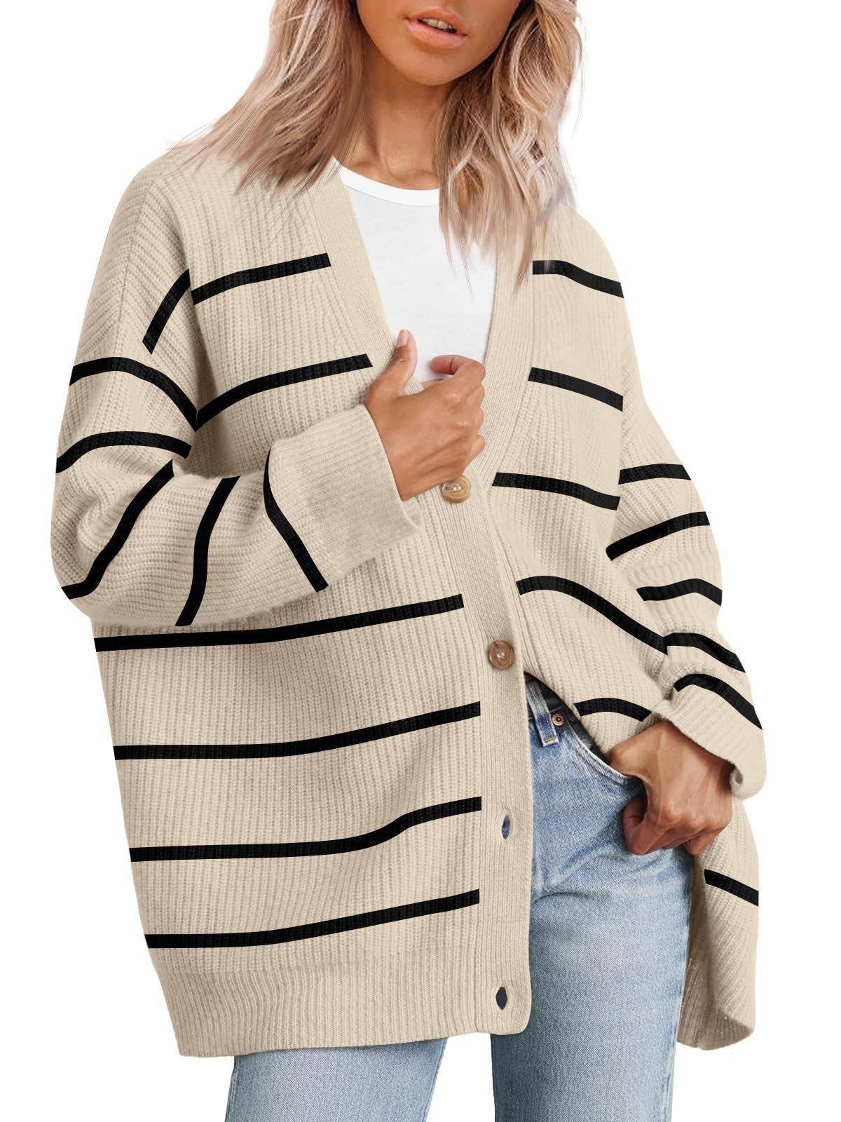 Simple and versatile striped knitted cardigan