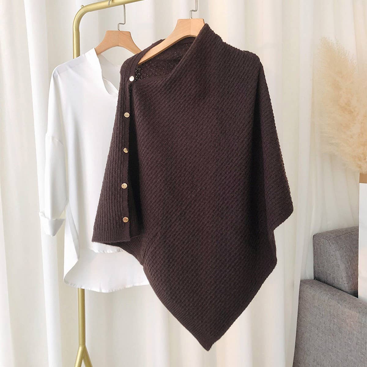 NEW KNITTED CAPE BUCKLE SHAWL