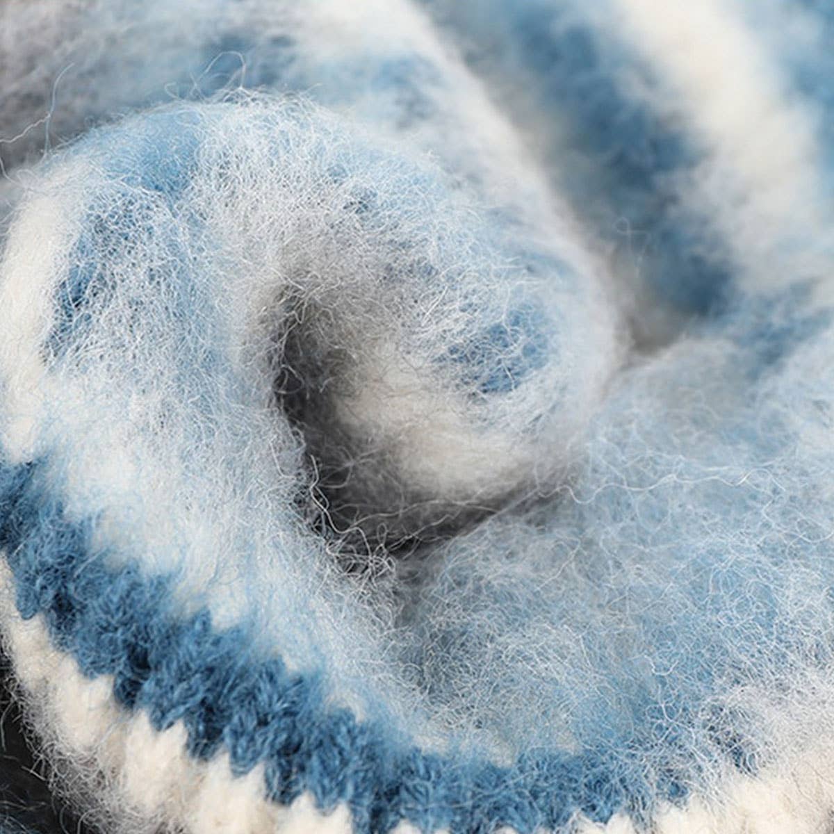 WINTER WARM OUTDOOR KNITTED SCARF THREE-PIECE SET