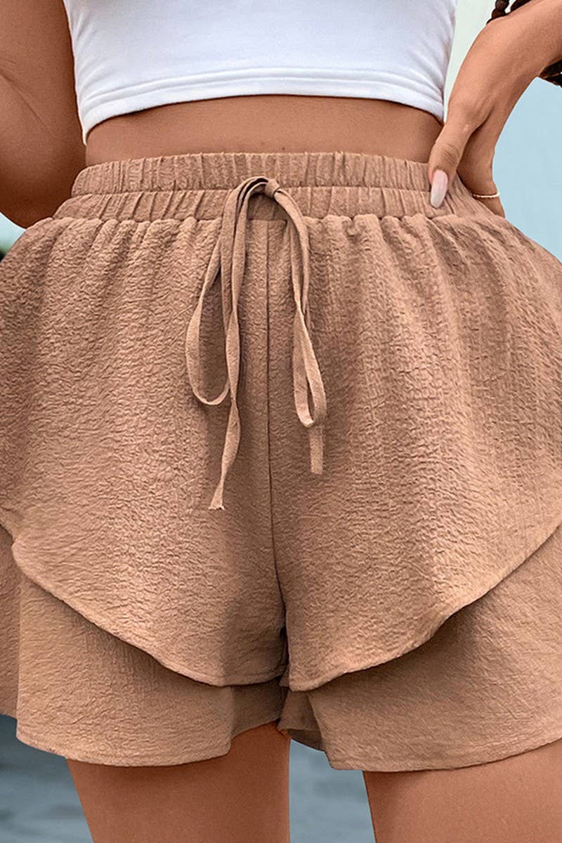 CWBSP0430_SOLID COLOR TEXTURED LAYERED WIDE-LEG SHORTS