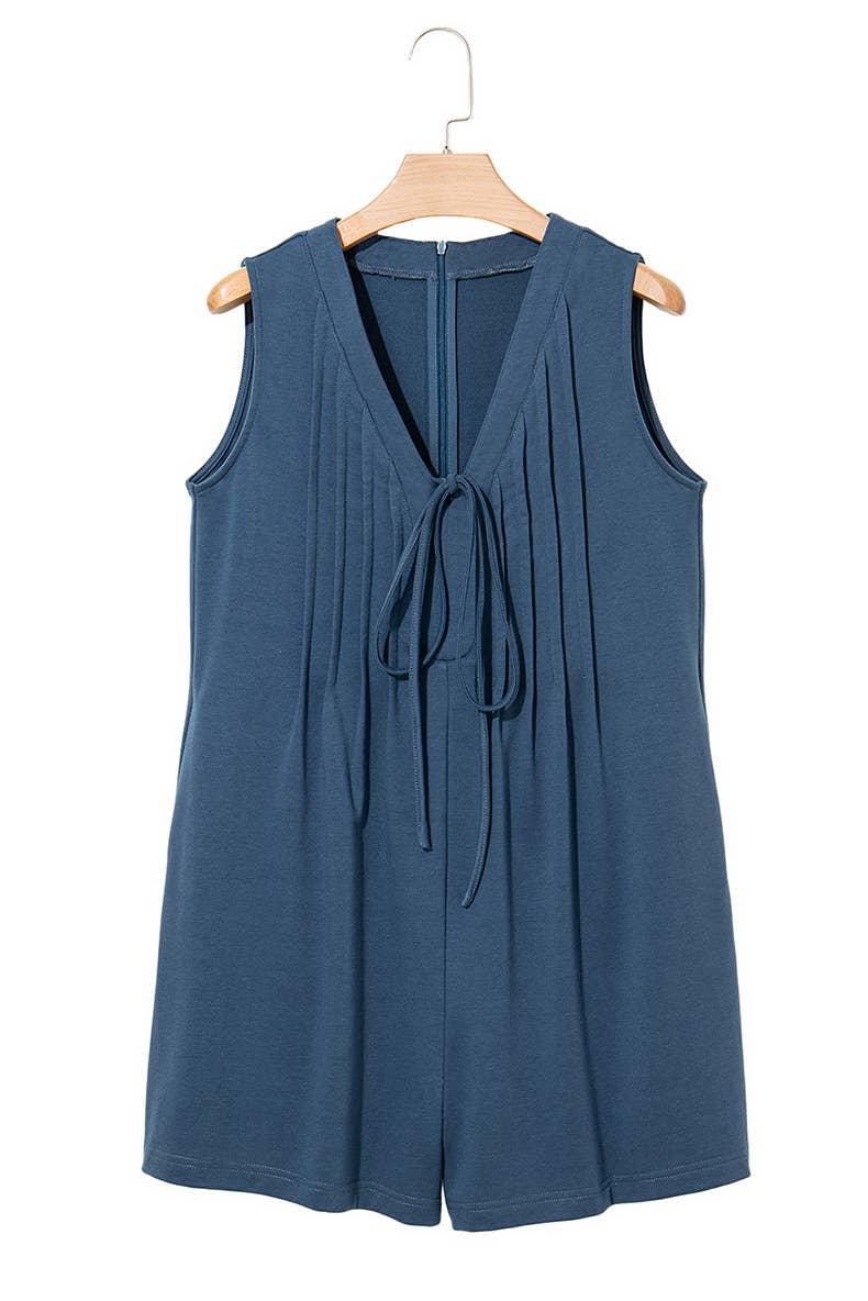 Sleeveless shorts, V-neck pleated jumpsuit