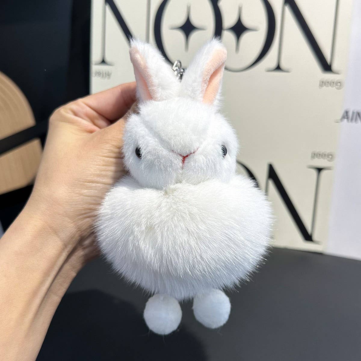 CUTE BUNNY CAR KEYCHAIN PENDANT ACCESSORIES