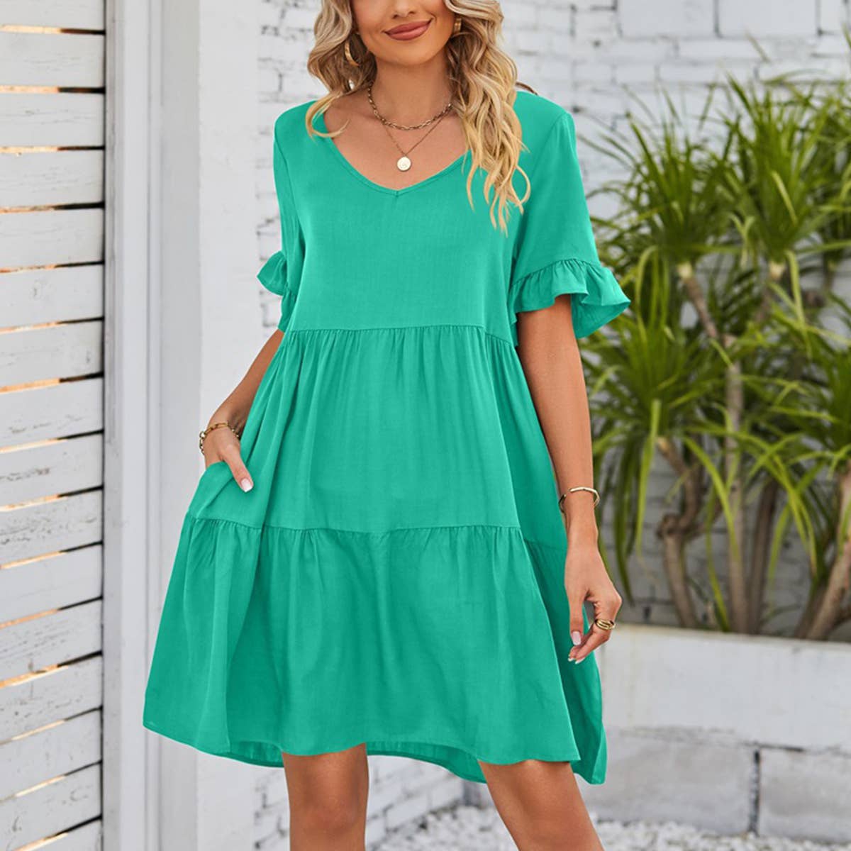 V-neck doll outfit three-layer pleated dress