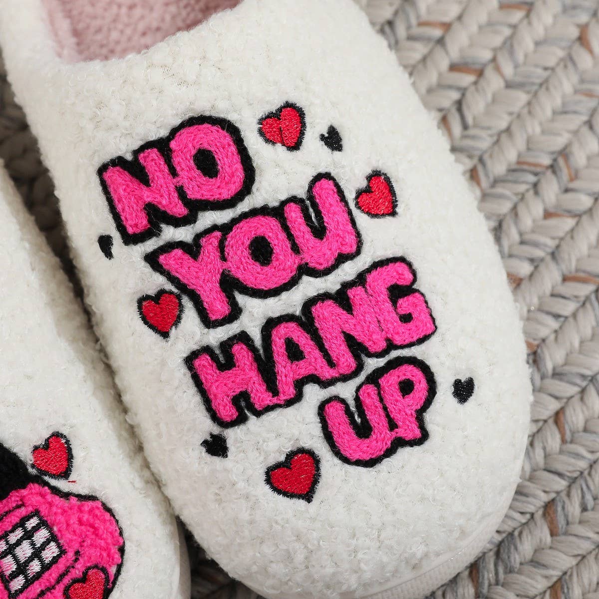 Halloween Skull Embroidered Plush Slippers_CWSHF00221