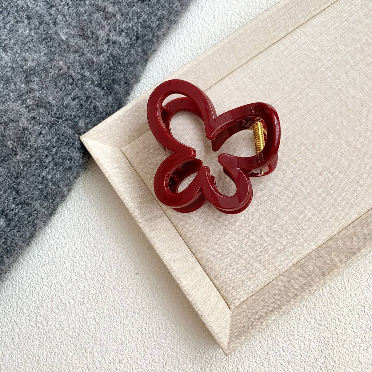 CWAHA4448_NEW RED ELEGANT AND HIGH-END HAIRPIN