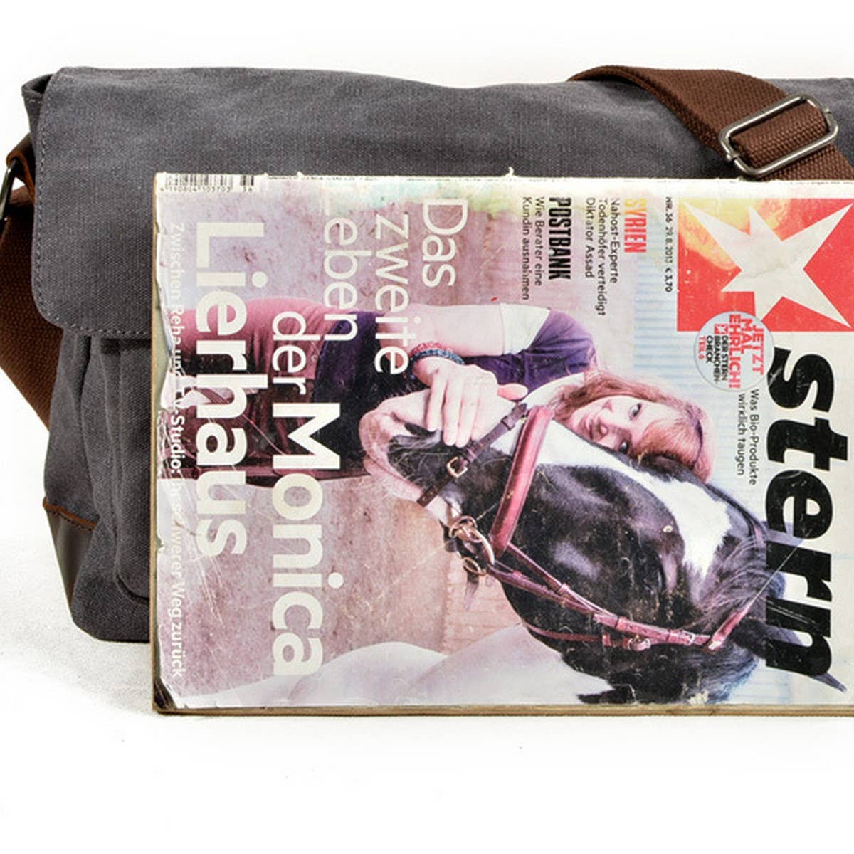 Men's Waterproof Waxed Canvas Satchel Bag_CWAB5560