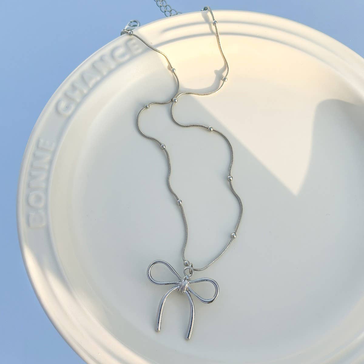 HOT SELLING BLACK BOW BEADED NECKLACE