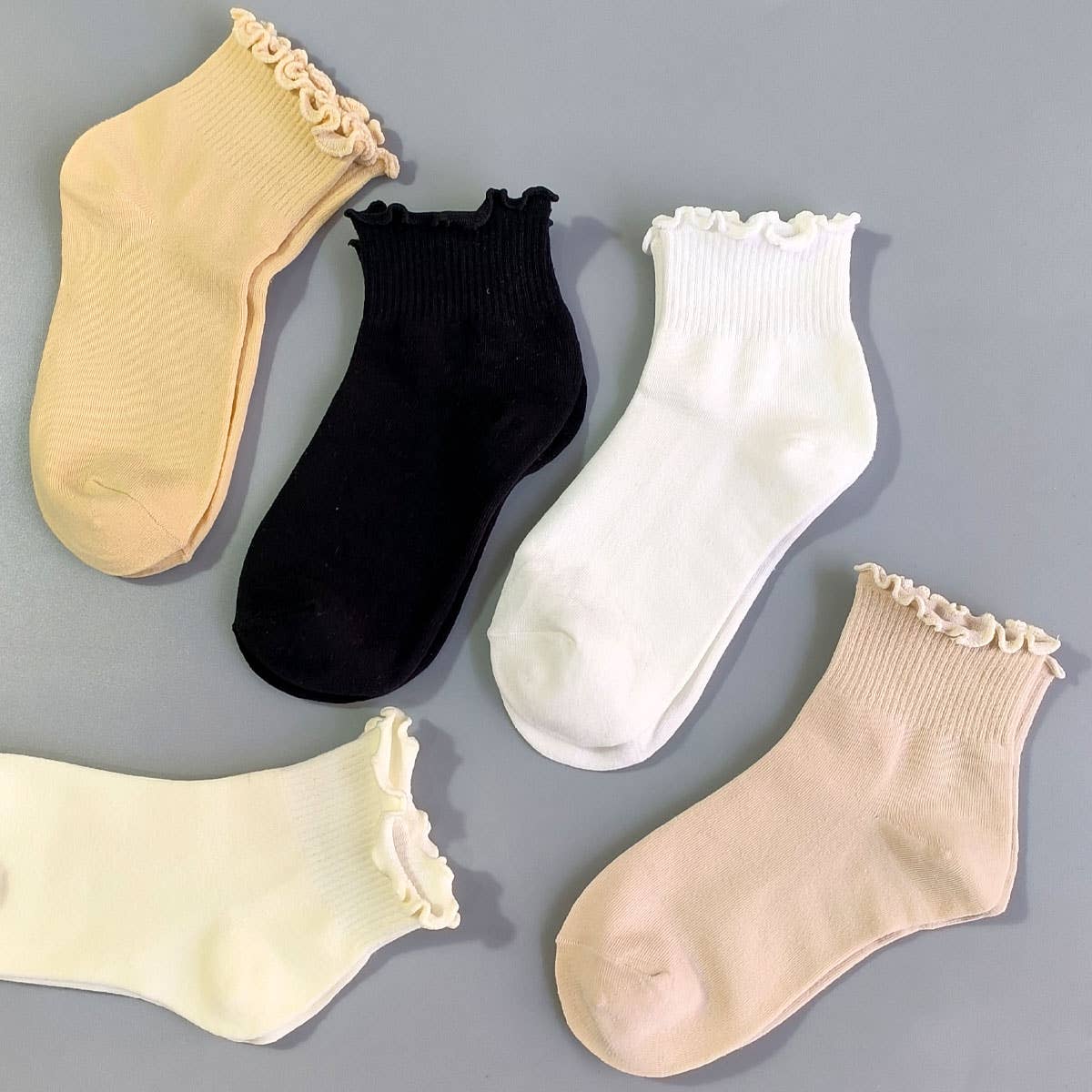 Womens Solid Color Ruffle Ankle Socks