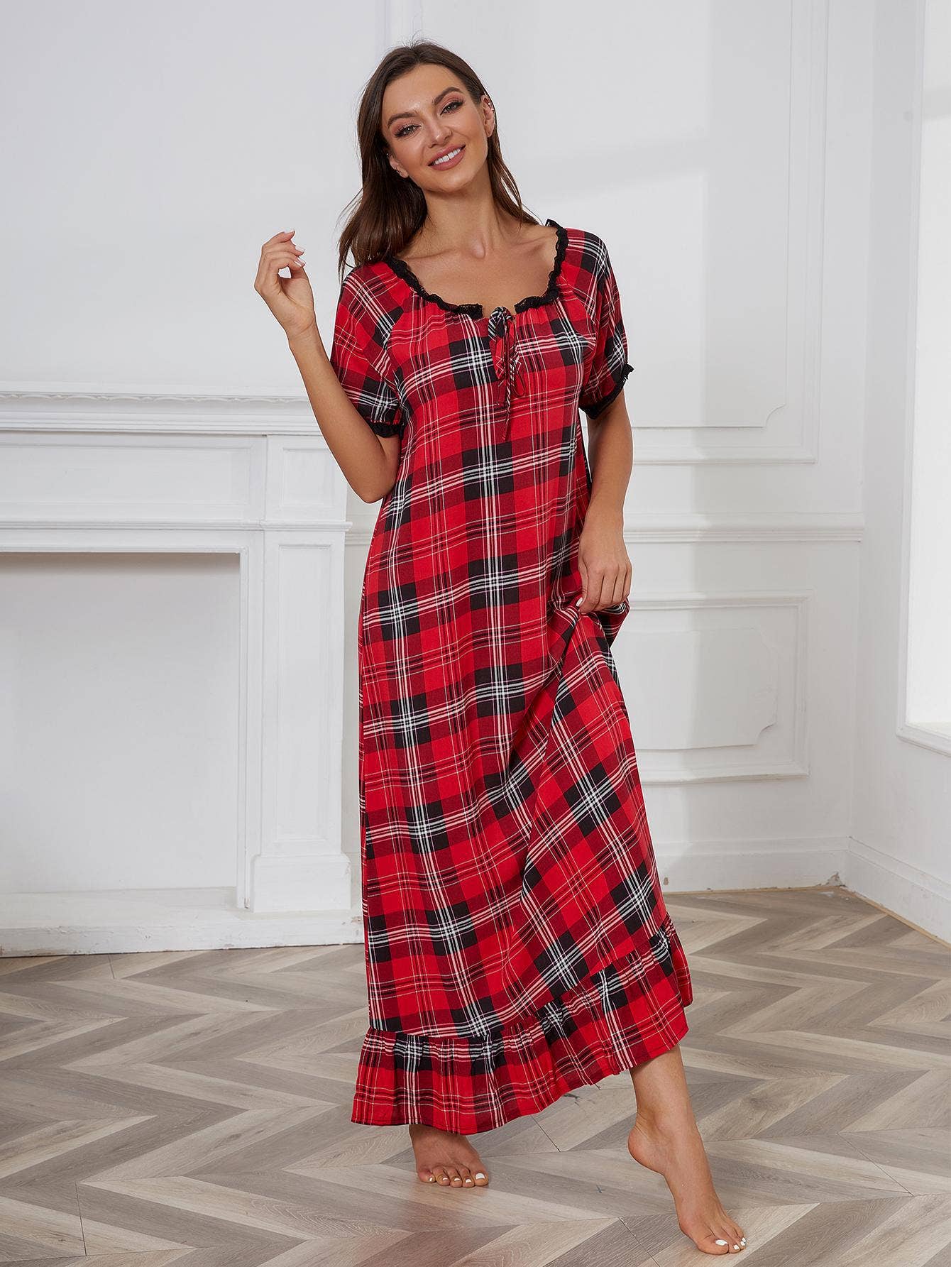 SHORT-SLEEVED RED PLAID HOME NIGHTDRESS