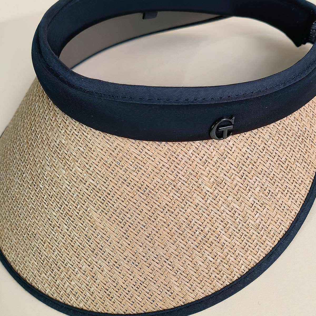 TWO TONE STRAW VISOR HAT_CWAH0467