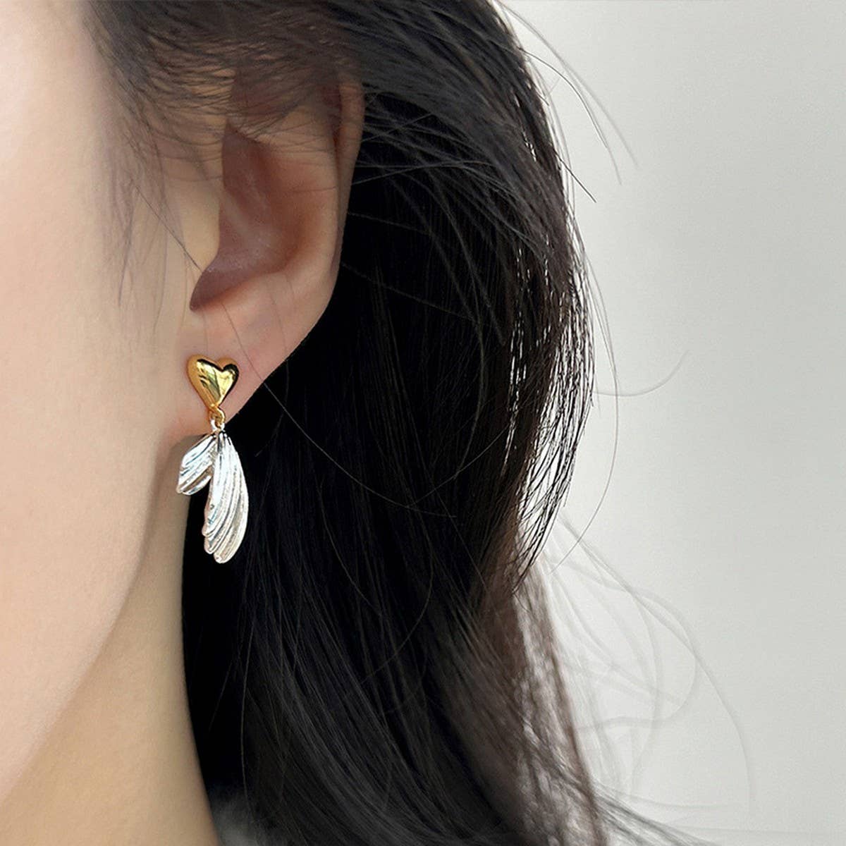 NEW ASYMMETRICAL WING HEART EARRINGS FOR WOMEN