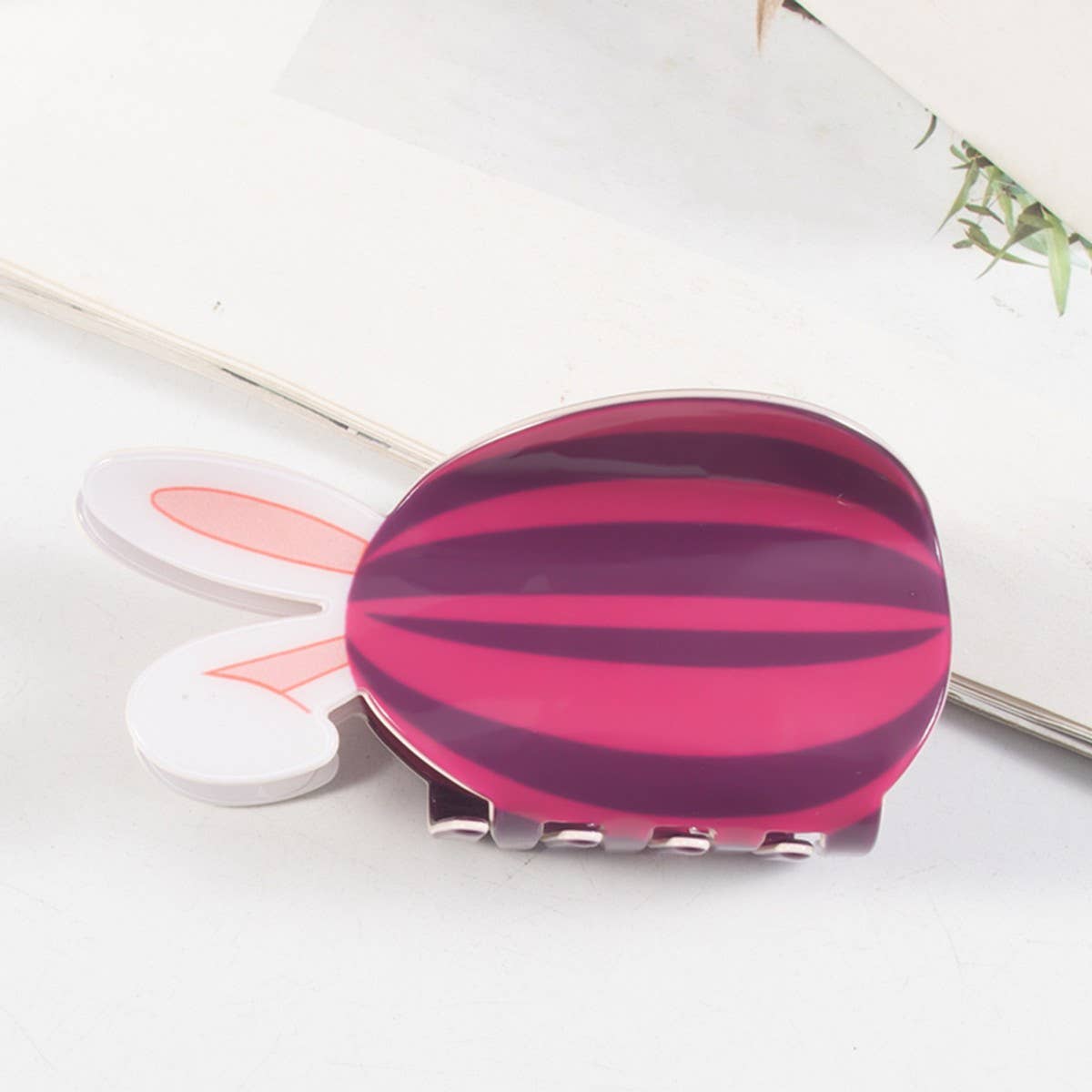 CWAHA1427_CARTOON RABBIT HAIR CLAW CLIP